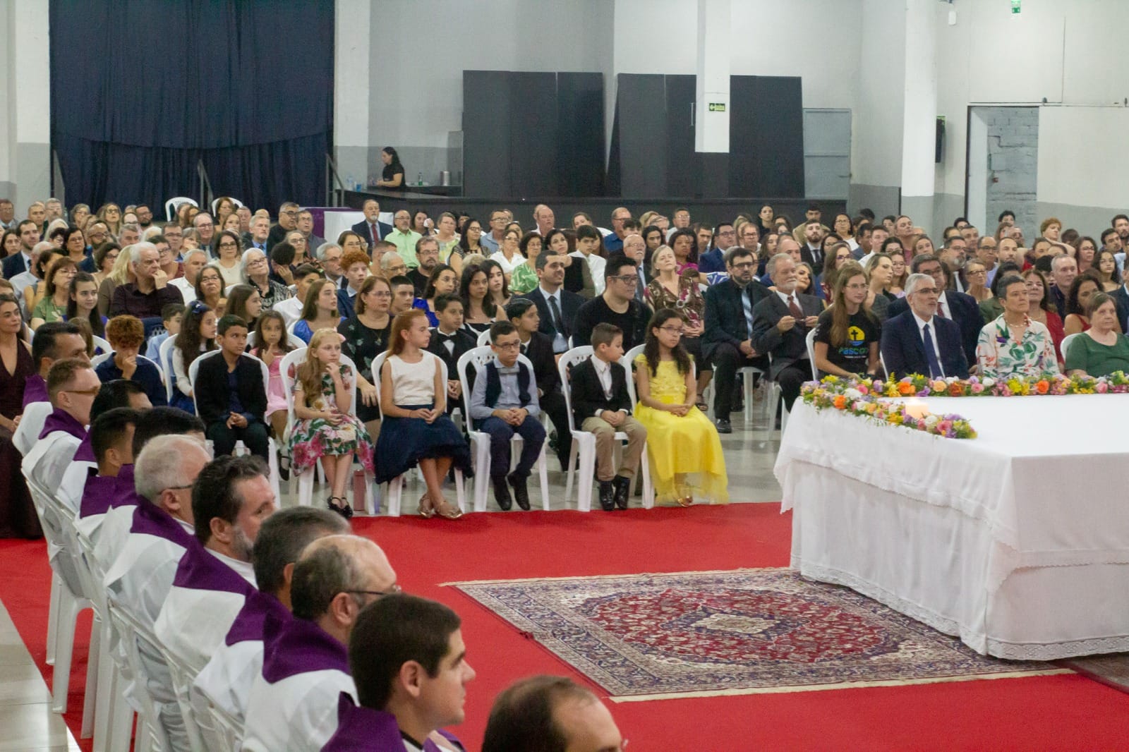 Cardeal Dom Jaime celebra 40 anos de presença do Caminho Neocatecumenal no RS