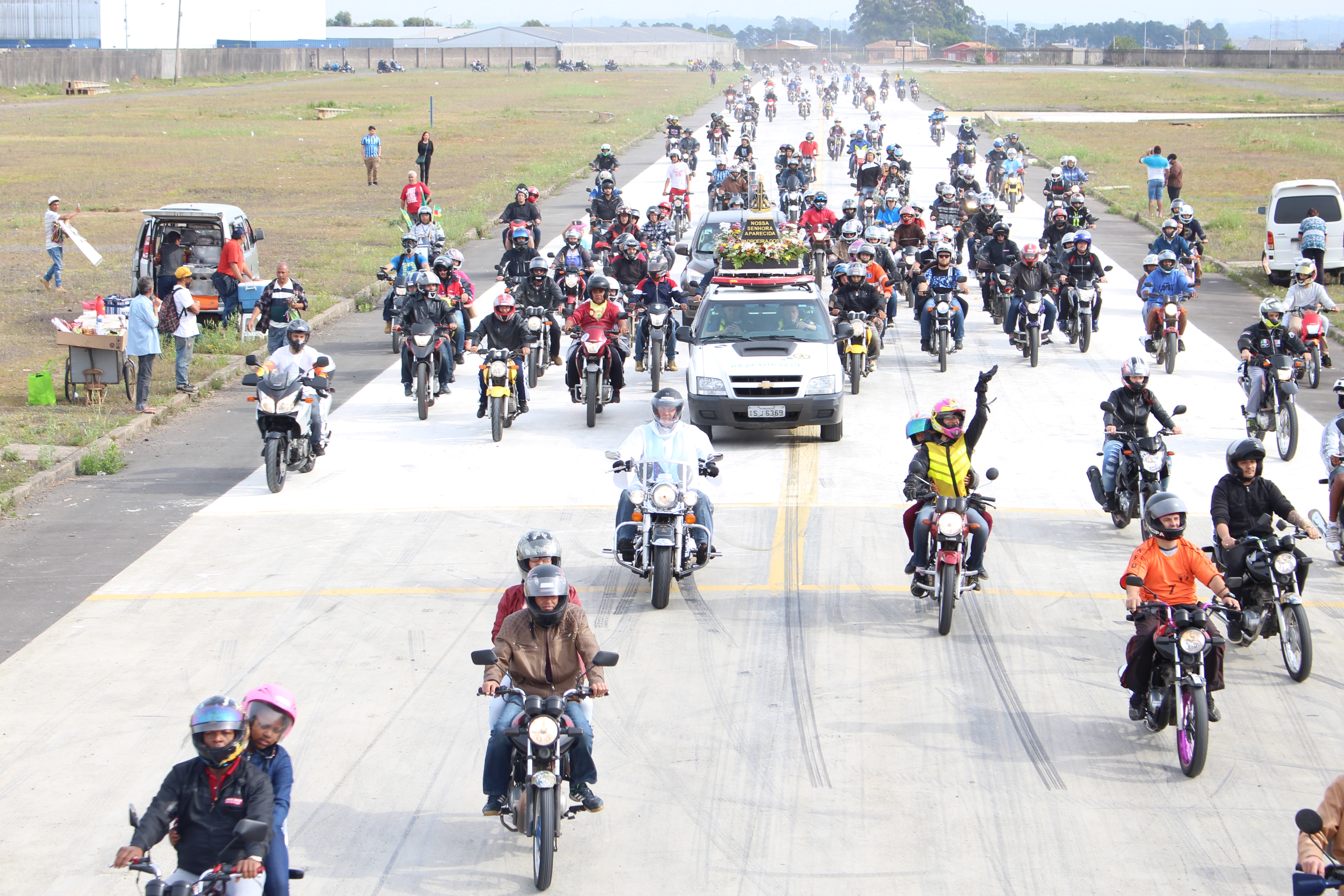 Procissão dos motociclistas em honra de Nossa Senhora Aparecida volta a ser realizada