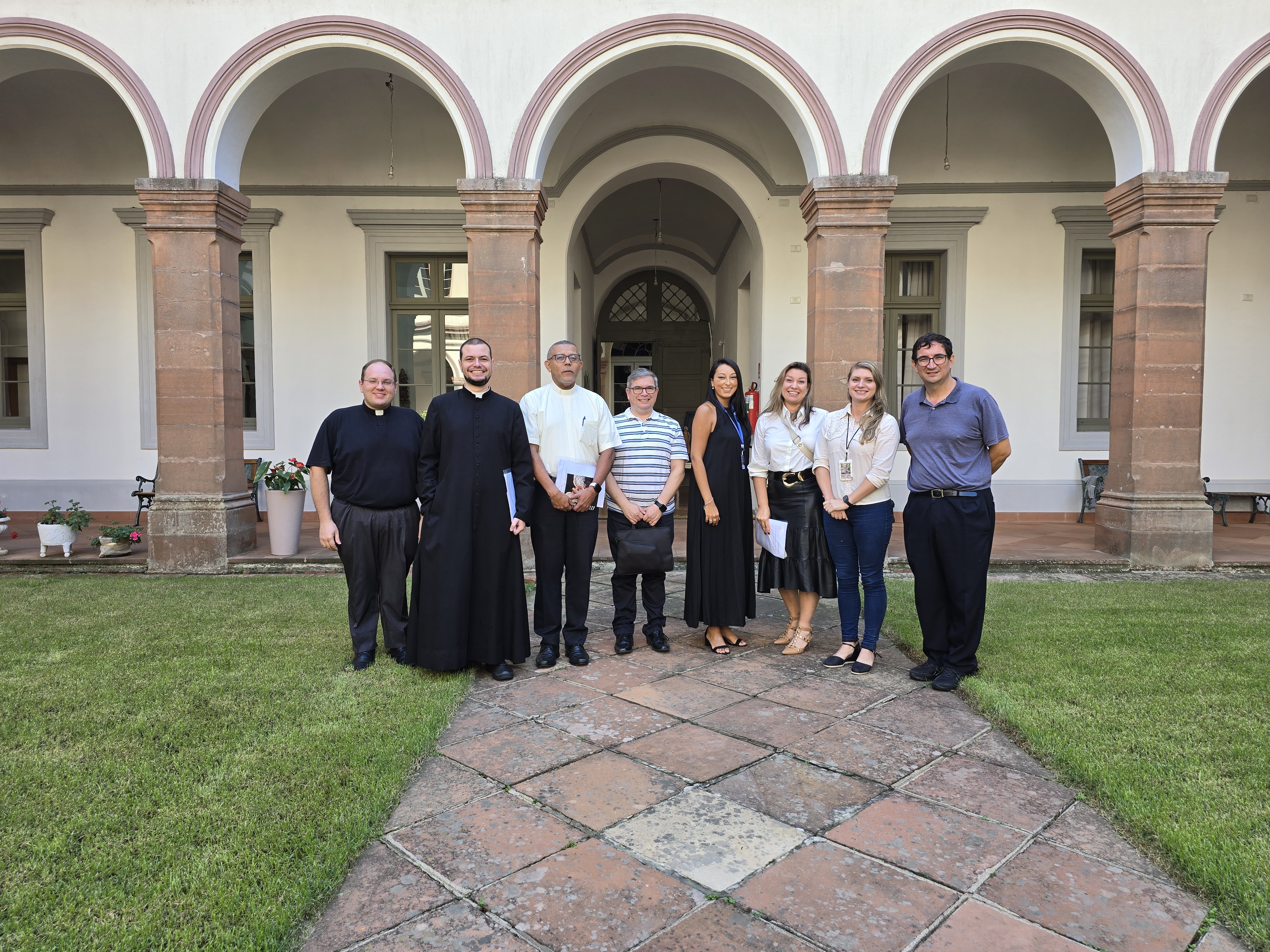 Tribunal Eclesiástico realiza encontros formativos com auditores e advogados canônicos