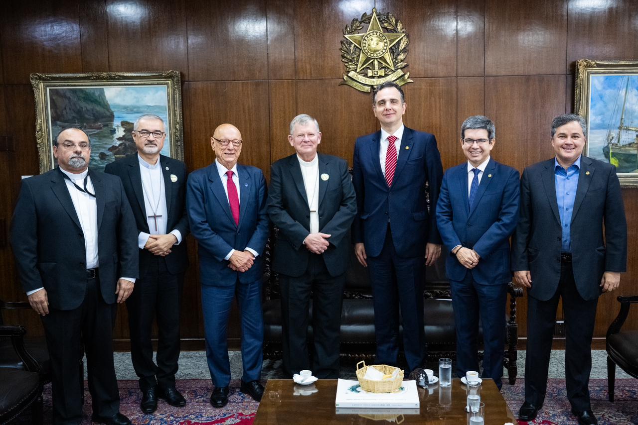 Presidência CNBB: Dom Jaime Spengler tem encontro com o presidente do Senado