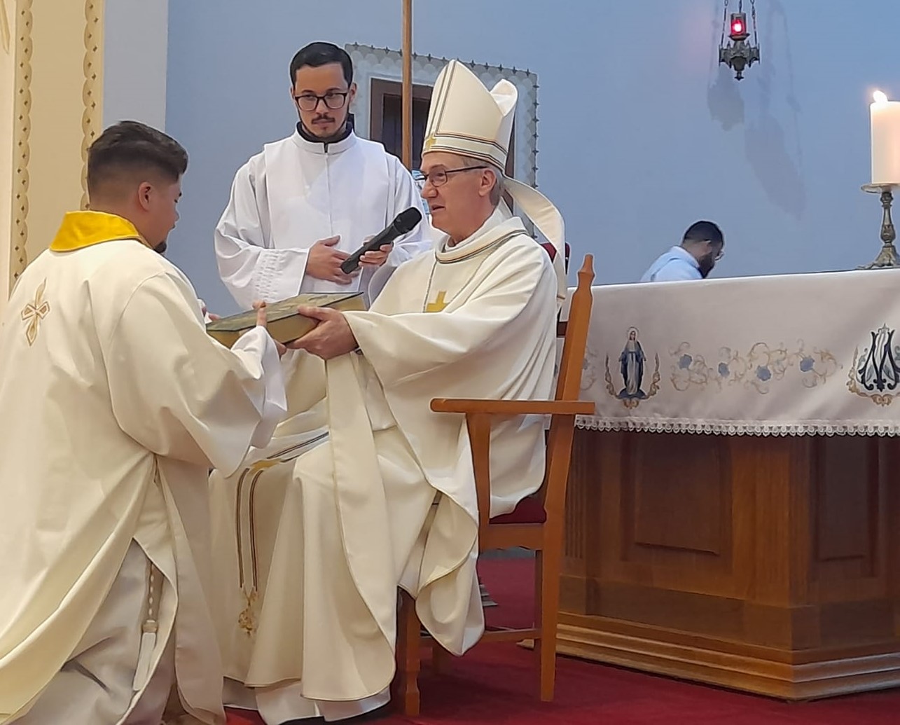 Seminarista Pedro Kaufmann é ordenado Diácono na paróquia Nossa Senhora das Graças, em Canoas