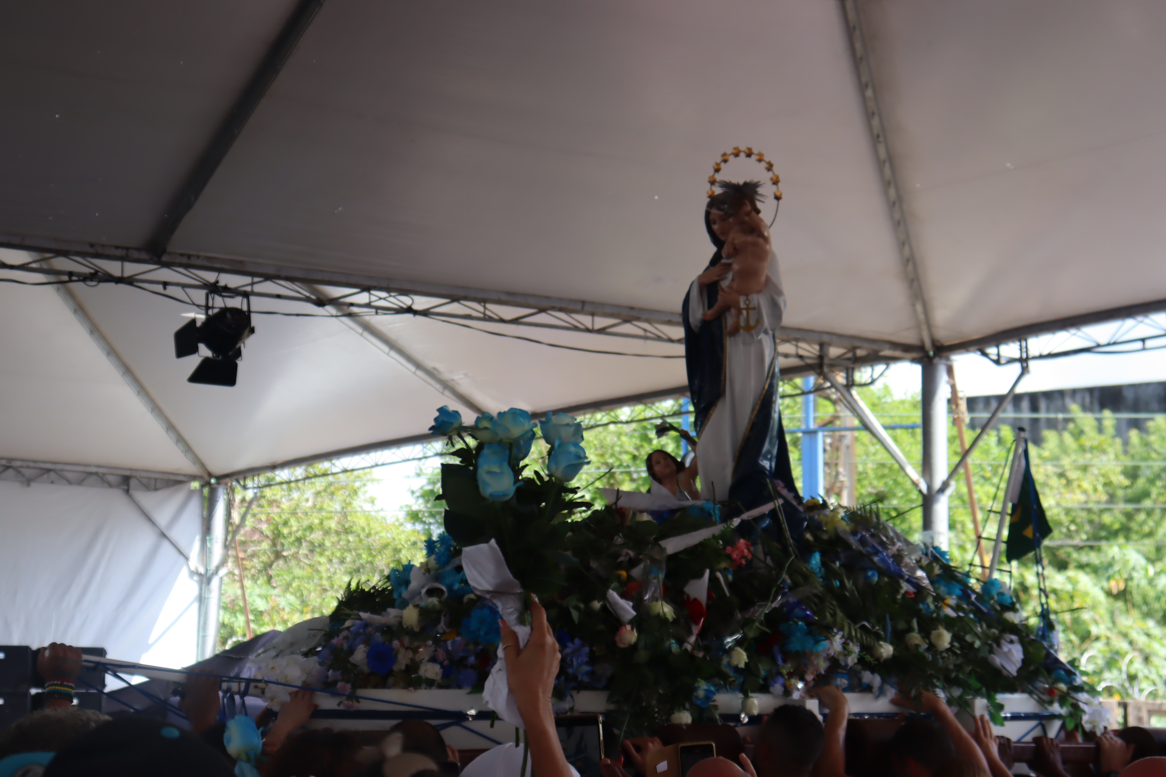 Fé e gratidão marcam a festa de Nossa Senhora dos Navegantes em Porto Alegre