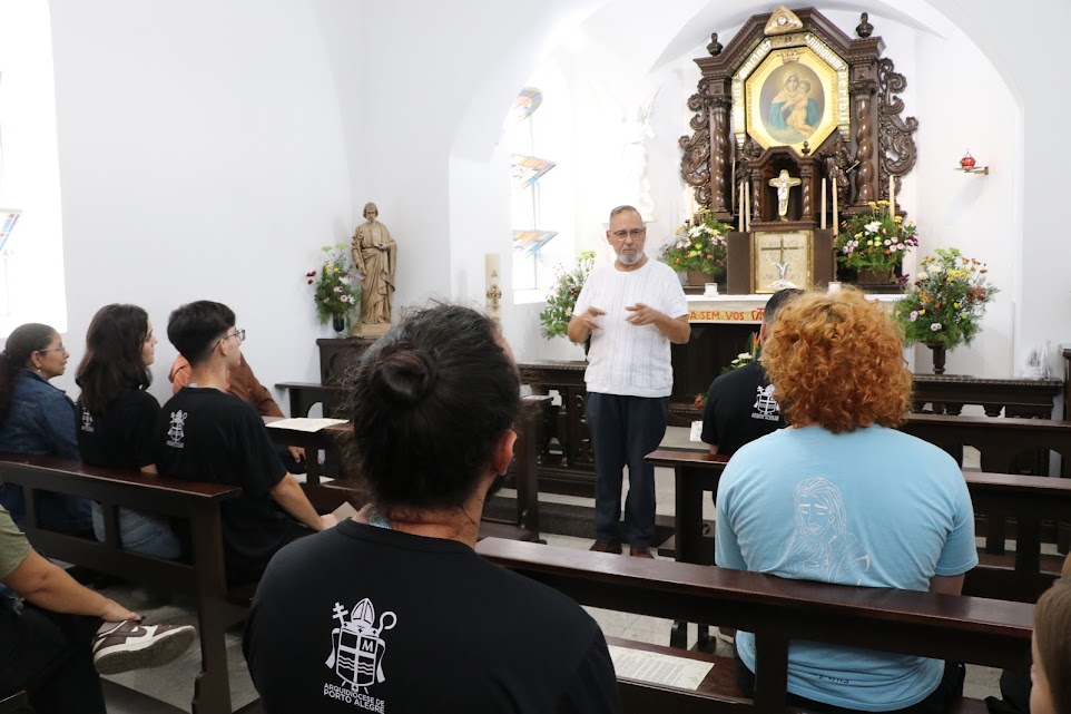 Retiro da Pascom Vicariato Sul promove renovação espiritual