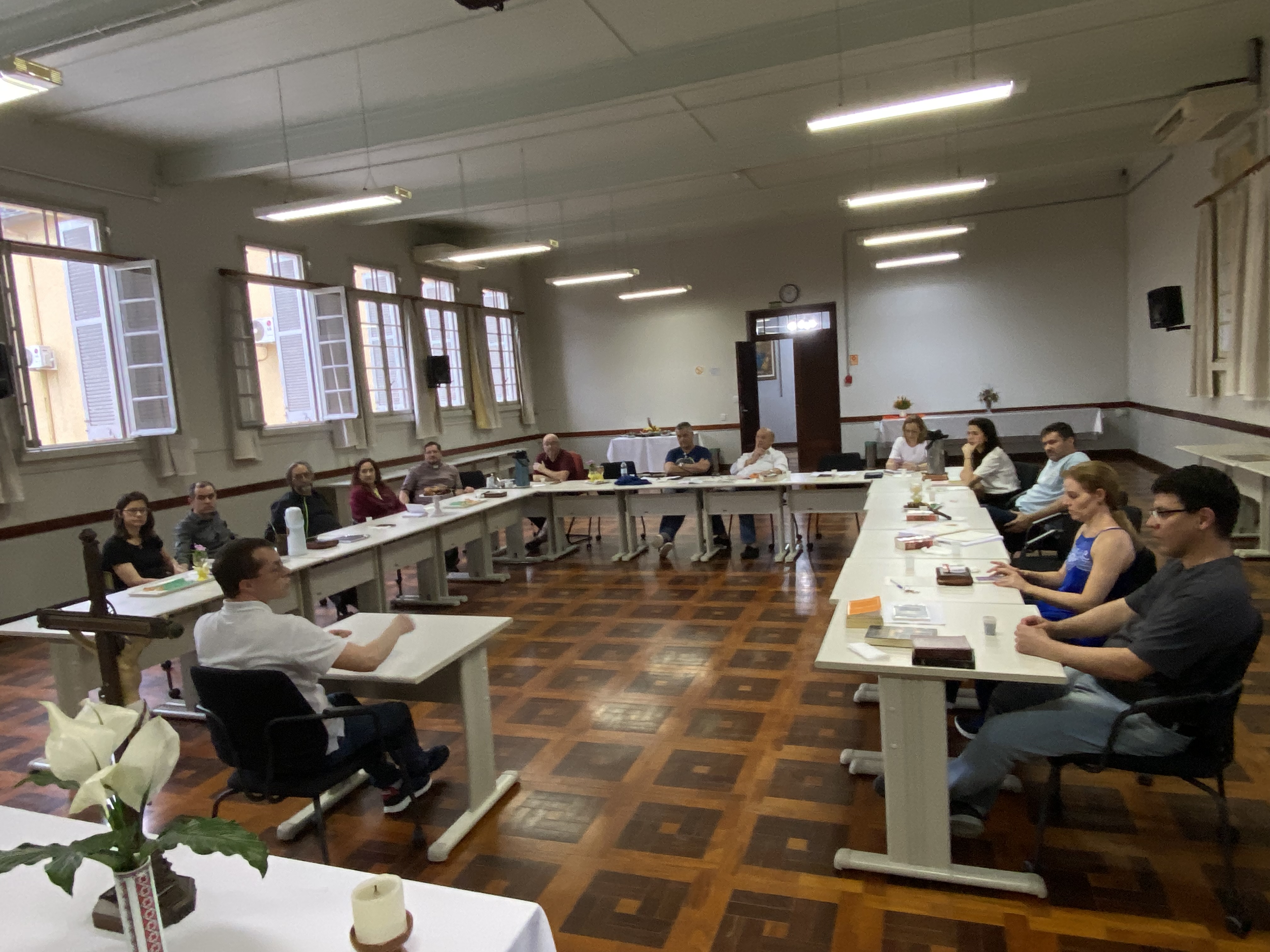 Médicos Católicos participam de retiro espiritual no Cecrei