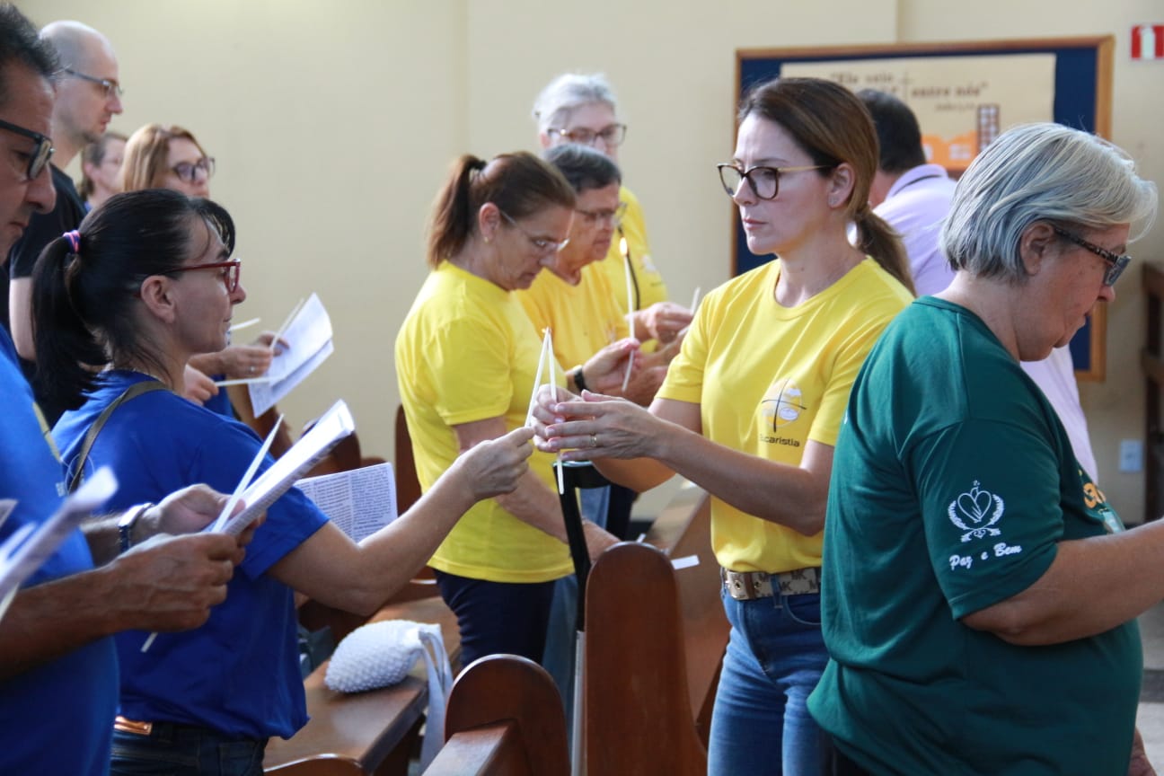 Catequistas recebem mandato para o ano de 2026 em celebrações na Arquidiocese de Porto Alegre