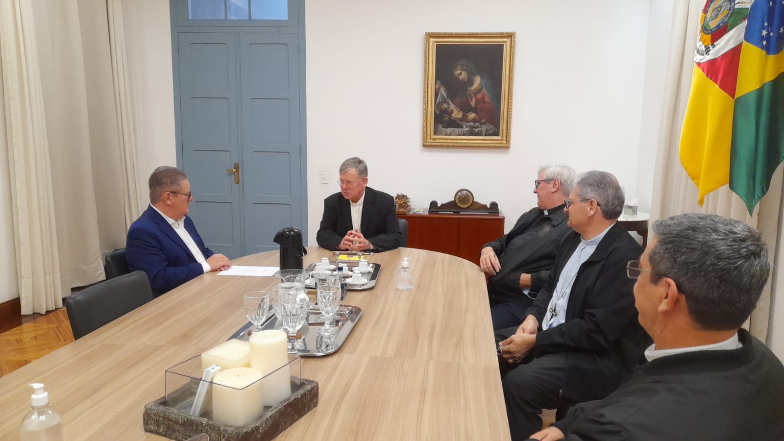 Arcebispo Dom Jaime Spengler recebe visita do governador  Ranolfo Vieira Jr