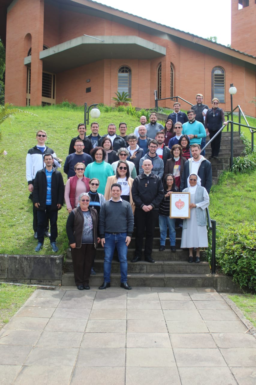 Coordenadores de Animação Vocacional participam do encontro regional em Caxias do Sul
