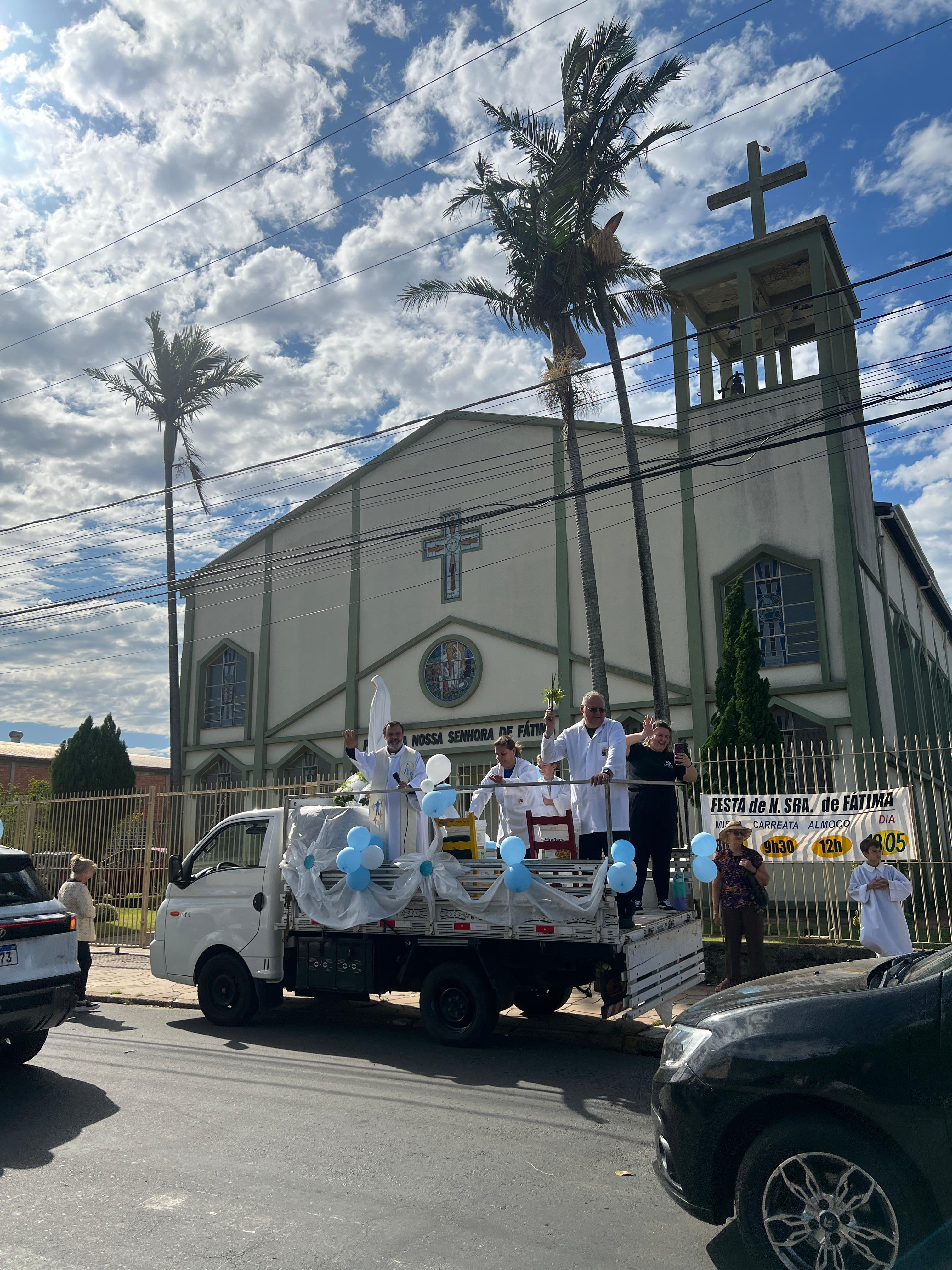 Paróquia celebra Novena em honra à Nossa Senhora de Fátima com expressiva participação dos fiéis
