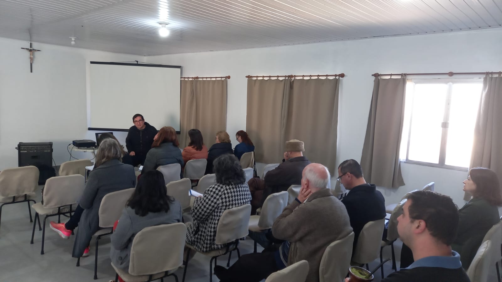 Formação reúne secretárias e padres do Vicariato Norte de Porto Alegre