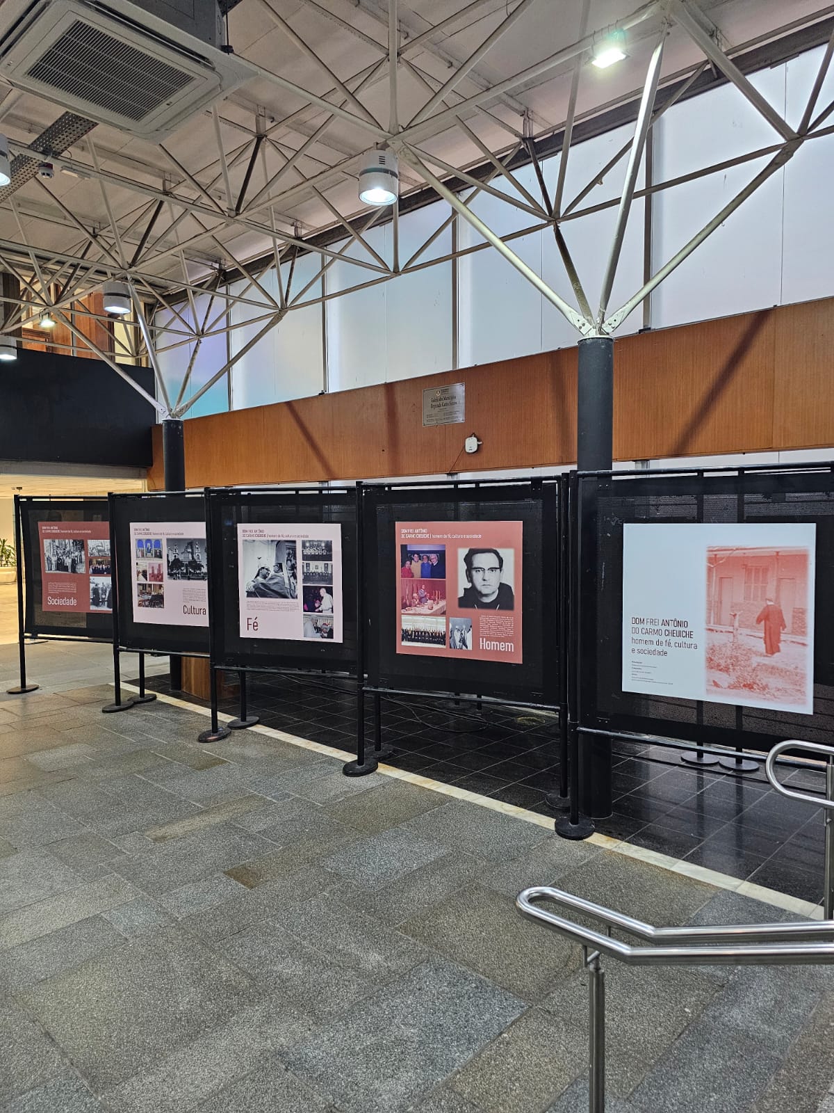 Assembleia Legislativa abre exposição em homenagem a Dom Antônio Cheuiche