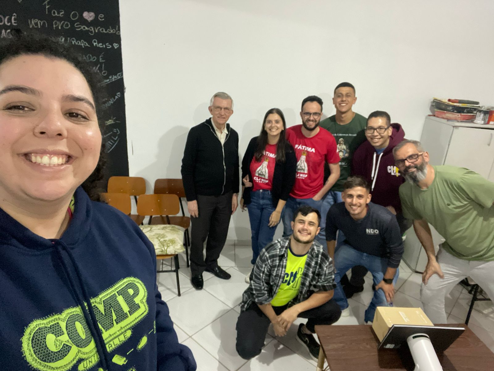 Casal do Vicariato de Canoas promove formação sobre Tutela de Menores com grupos do CLJ