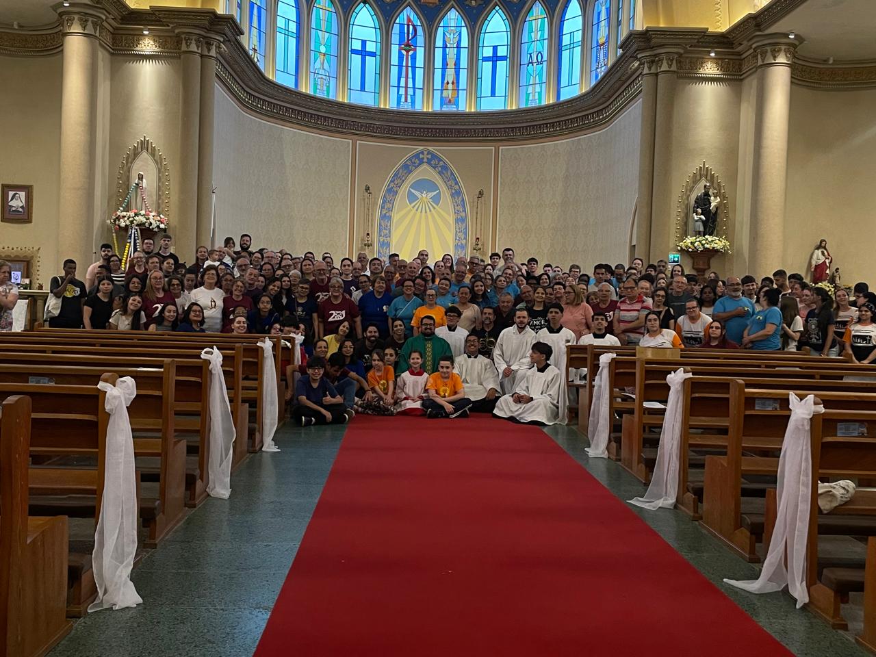 Paróquia Divino Espírito Santo realiza peregrinação rumo à Igreja Jubilar de Cachoeirinha 