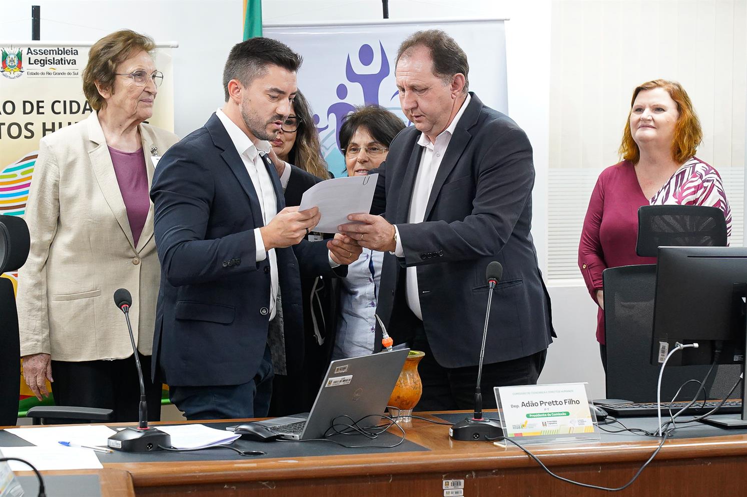 Entidades apresentam propostas ao Estado para qualificar o acolhimento aos migrantes