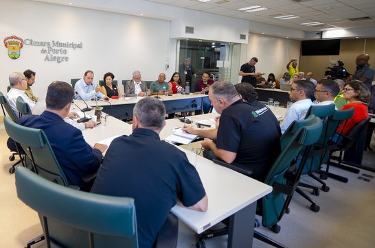 Campanha da Fraternidade impulsiona debate na Câmara Municipal sobre Moradia Digna 