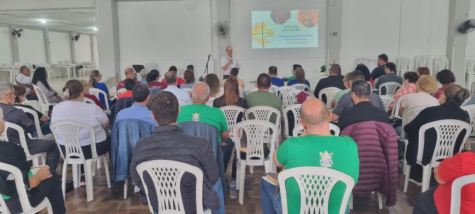 Catequistas da etapa adultos participam de encontros formativos nos vicariatos de Canoas e Gravataí