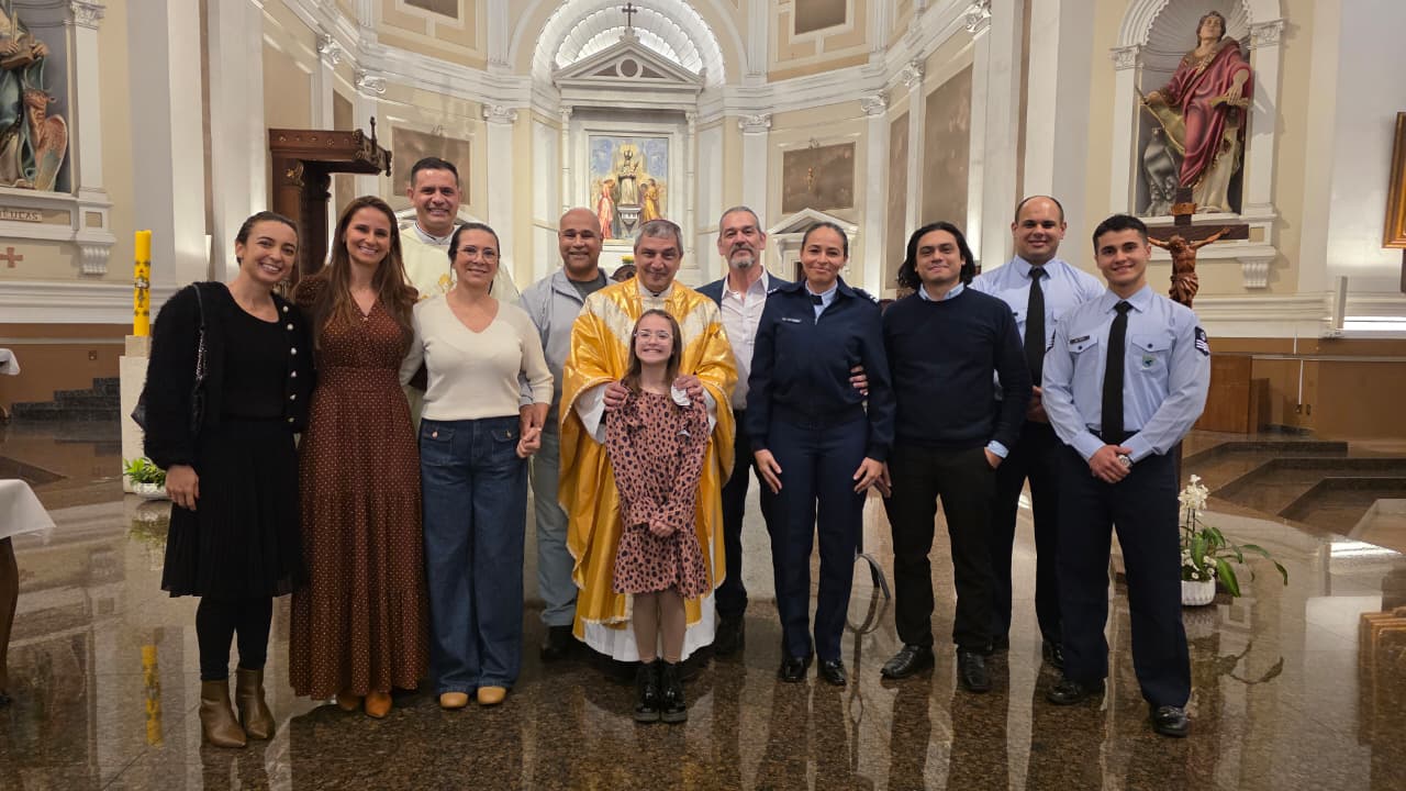 Páscoa dos Militares reúne fiéis na Catedral Metropolitana de Porto Alegre e reforça missão de servir à sociedade