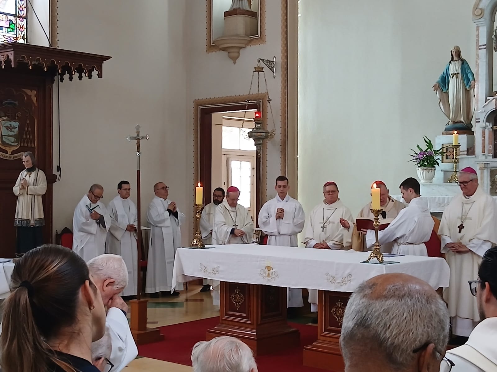 Dia do Padre reúne cerca de 200 sacerdotes da Arquidiocese de Porto Alegre