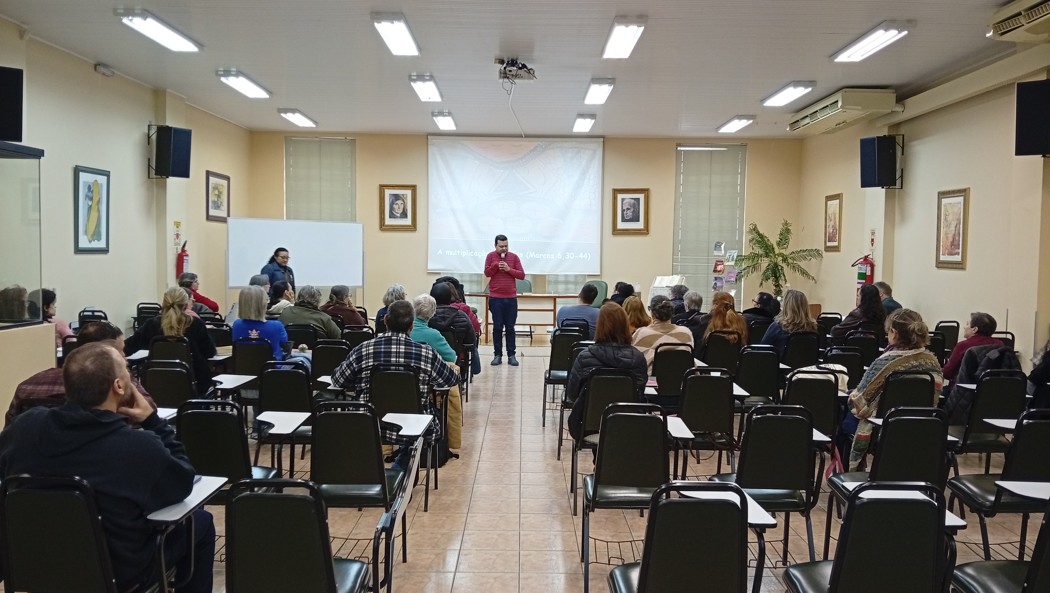 Arquidiocese retoma formação continuada de catequistas em preparação ao Ministério Instituído